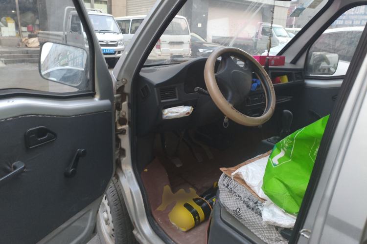 Used Wuling Zhiguang 2015 1.2L Practical LS-I Model