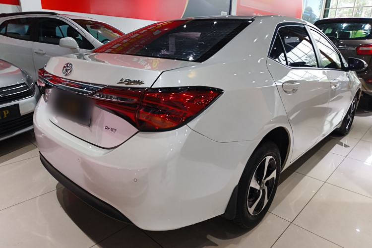 Used Toyota Levin 2017 Revised 185T CVT Elite Edition China V Standard Rear Right 45 Deg