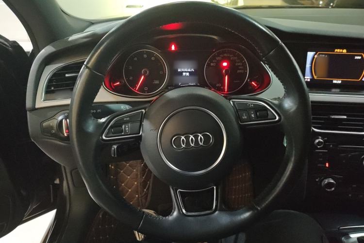 Used Audi A4L 2015 35 TFSI Automatic Comfort Model