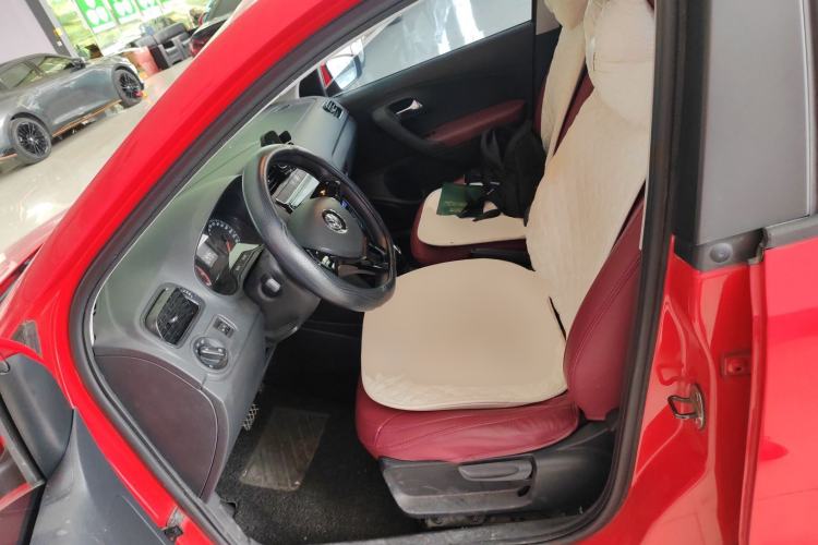 Used Volkswagen Polo 2016 1.4L Automatic Trendy Model Left Front Seat