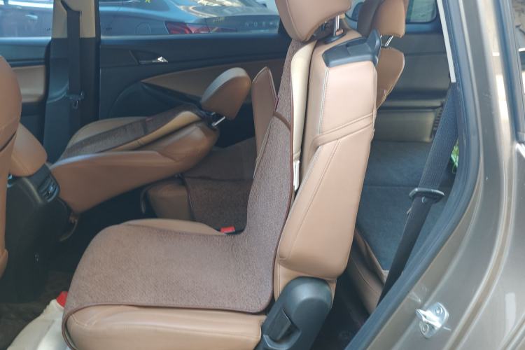 Used Buick GL6 2019 18T 6-Seater Connected Luxury Version China VI Standard
