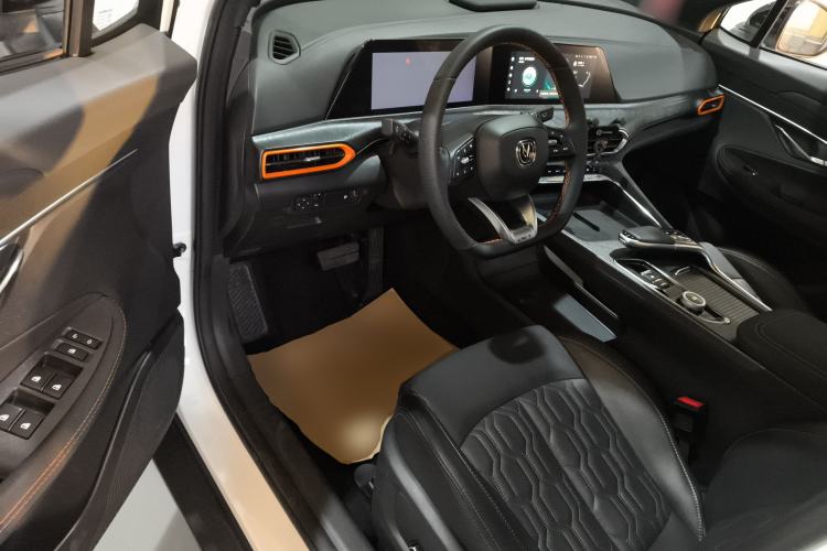 Used Changan UNI-T 2022 1.5T Prestige Version