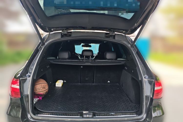 Used Mercedes-Benz GLC 2017 GLC 200 4MATIC Trunk