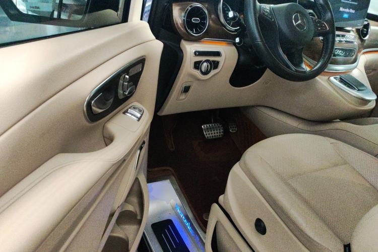 Used Mercedes-Benz V-Class 2021 V 260 Prestige Edition
