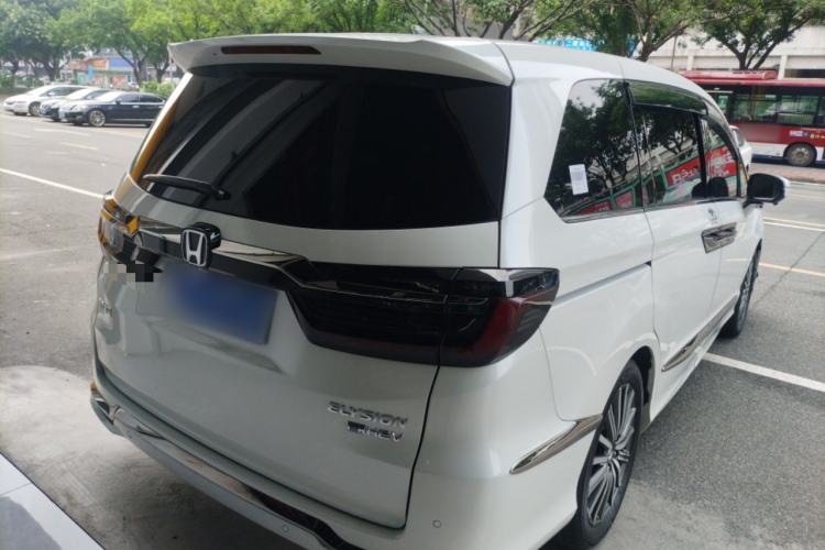 Used Honda Elysion 2022 2.0L eHEV Prestige Edition
