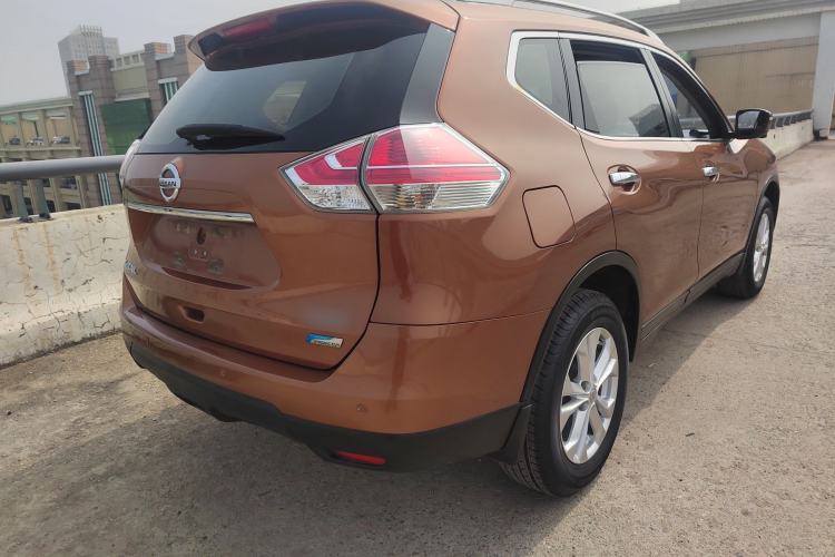 Used Nissan X-Trail 2015 2.0L CVT Comfort MAX Edition 2WD