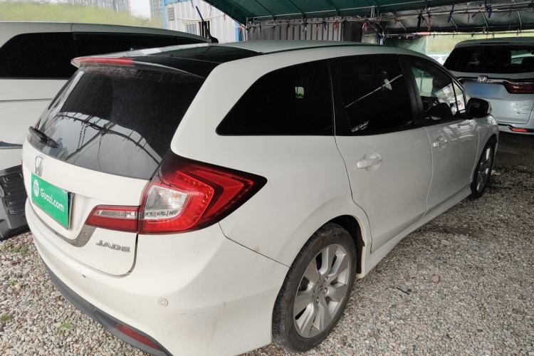 Used Honda Jade 2014 1.8L Automatic Comfort Elite Version 5 Seats
