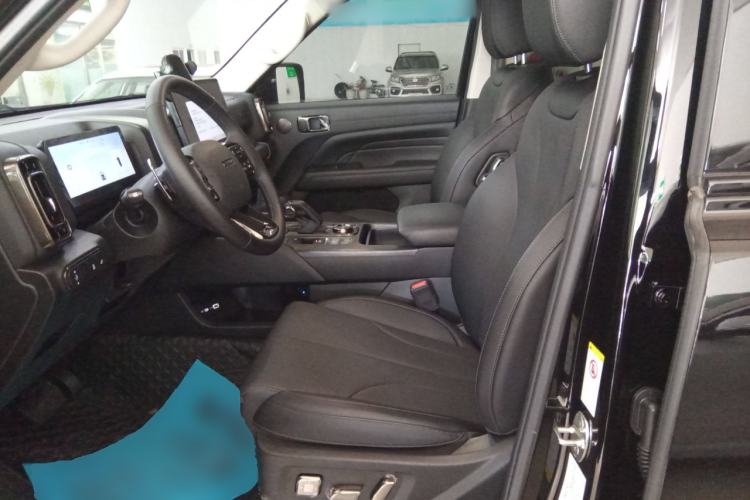 Used Haval H9 2024 2.0T Gasoline All-Wheel-Drive Extreme Edition Left Front Seat