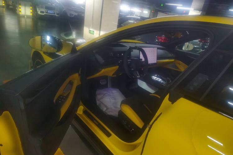 Used Xiaomi Auto SU7 Ultra 2025 Ultra Model Driver Seat