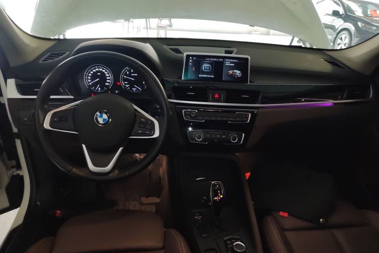 Used BMW X1 2020 sDrive20Li Fashion Model Center Console