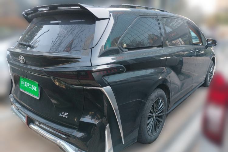 Used Toyota SIENNA 2024 2.5L Hybrid Comfort Edition