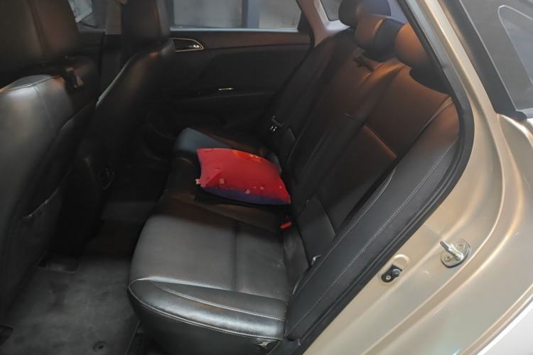 Used Hyundai Mistra 2014 1.8L Automatic Smart GLS
