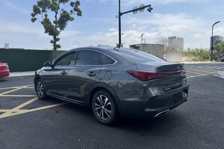 Used CHANGAN Eado 2024 PLUS Blue Whale NE 1.4T GDI DCT High-Energy Edition Exterior 5