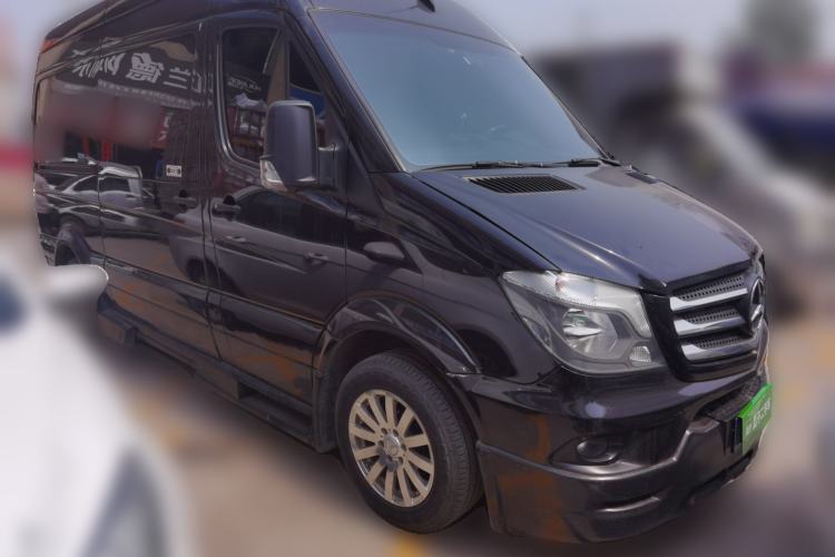 Used Mercedes-Benz Sprinter  Front Right 45 Deg