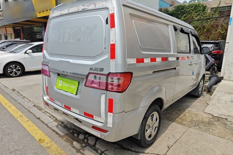 Used Jinbei Hiace X30 2016 1.3L Van Comfort Edition DLCG12
