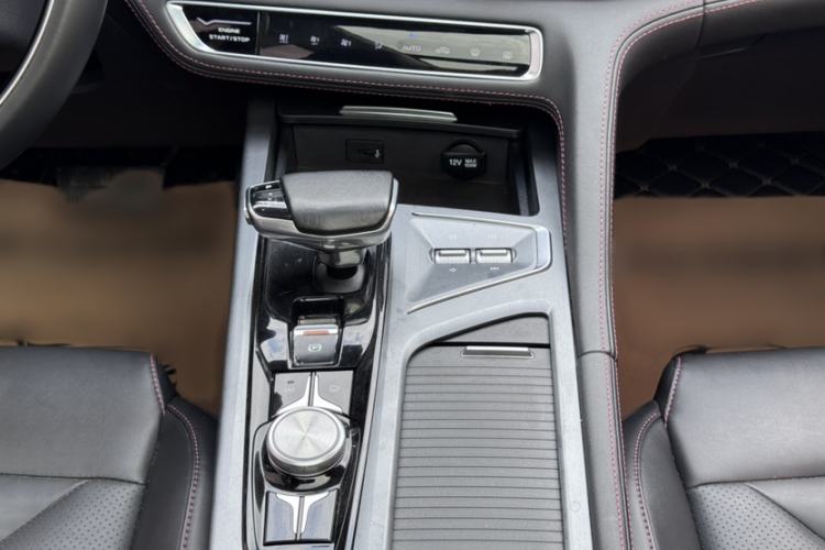 Used CHANGAN CS75 PLUS 2022 2.0T Automatic Pilot Version Interior 8