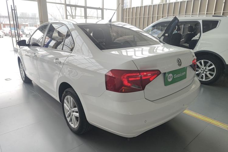 Used Volkswagen Jetta 2019 Dream Edition 1.5L Manual Fashion Version
