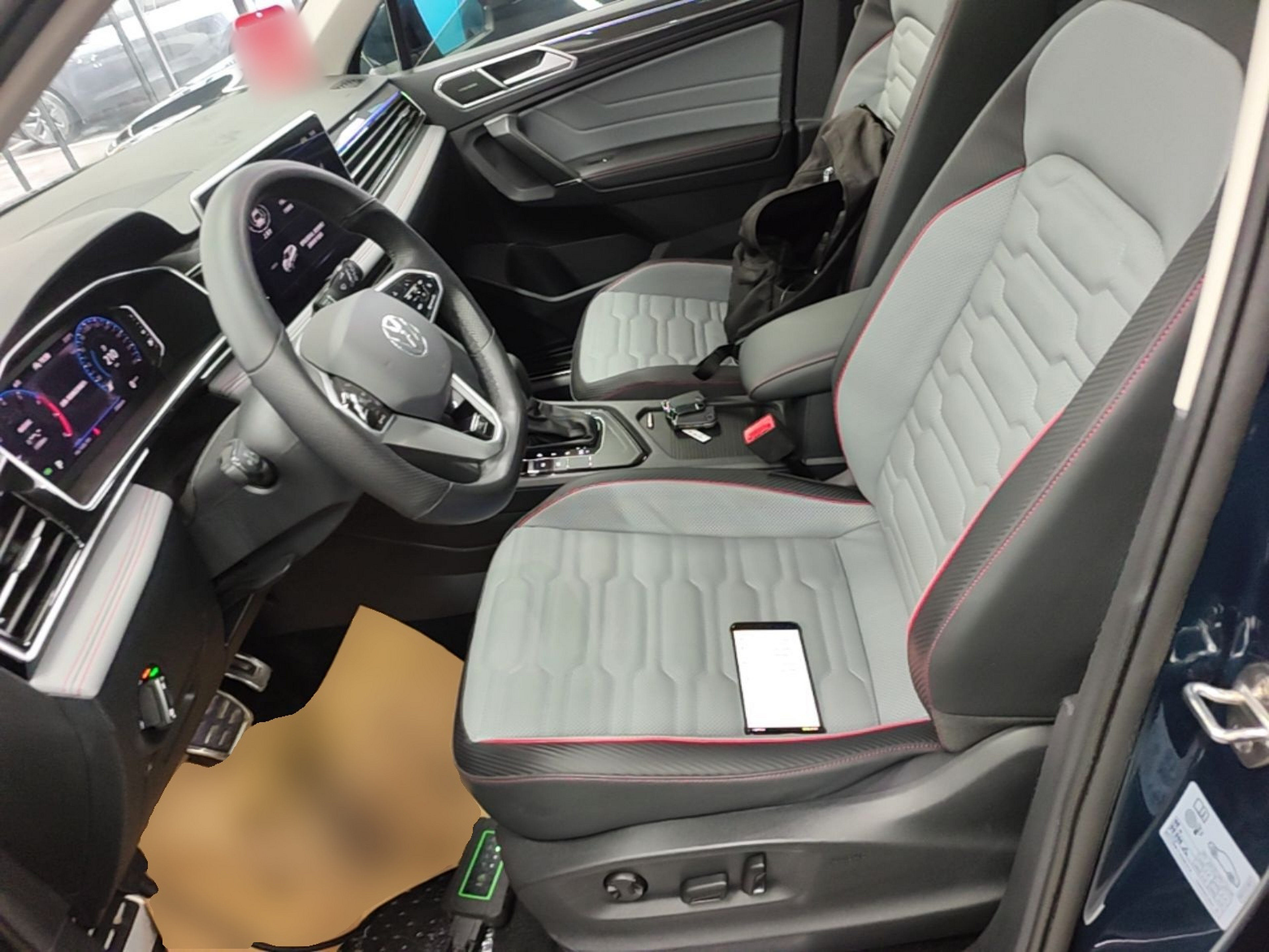 Interior delantero