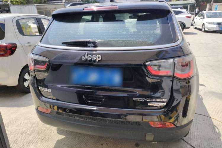 Used Jeep Compass 2019 200T Automatic Family Edition - Connected Large Screen Version