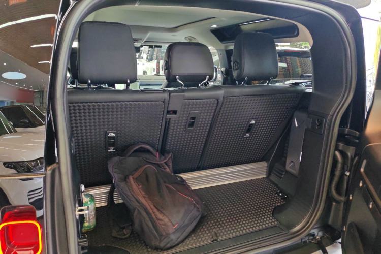 Used Land Rover Defender 2023 Facelift 90 3.0T P400 XS