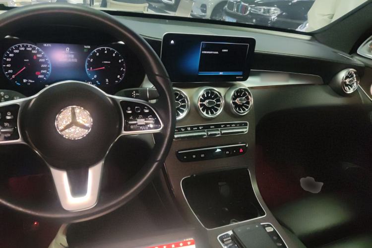 Used Mercedes-Benz GLC 2020 GLC 300 L 4MATIC Dynamic Edition
