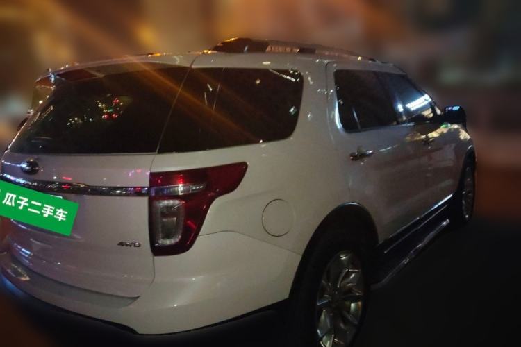 Used Ford Explorer 2013 3.5L Deluxe Model
