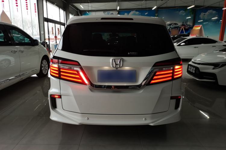 Used Honda Elysion 2016 2.4L Supreme Edition