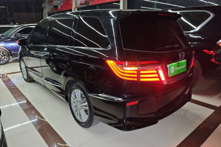 Used Honda Elysion 2016 2.4L Luxury Edition
