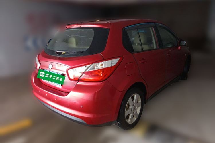 Used Venucia R50 2013 1.6L Automatic Luxury Edition
