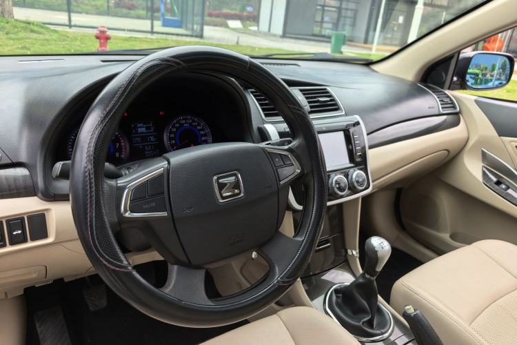 Used Zotye Z300 2016 1.5L Manual Luxury Model
