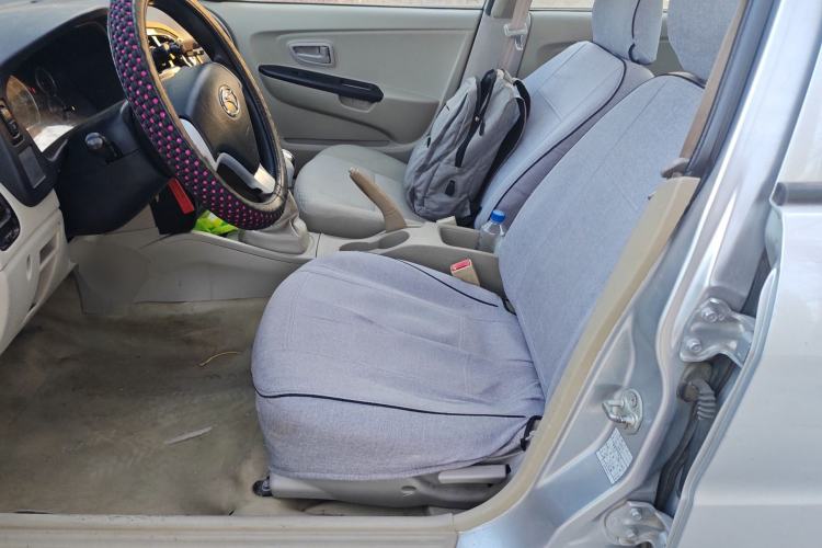 Used Soueast V3 Lingyue 2013 Revised Version 1.5L Manual – Affordable Edition Left Front Seat