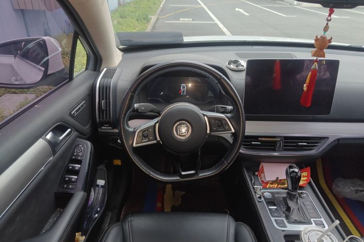 Used BYD Tang 2019 2.0T Automatic SmartConnect Luxury 7-Seater China VI Standard Steering Wheel