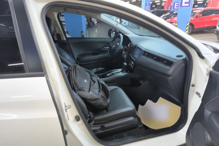 Used Honda Vezel 2019 220 TURBO CVT Elite Version China V Emission Standard
