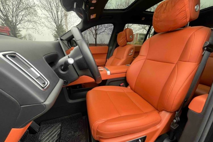 Used Li Auto L8 2023 Pro Model Interior 5