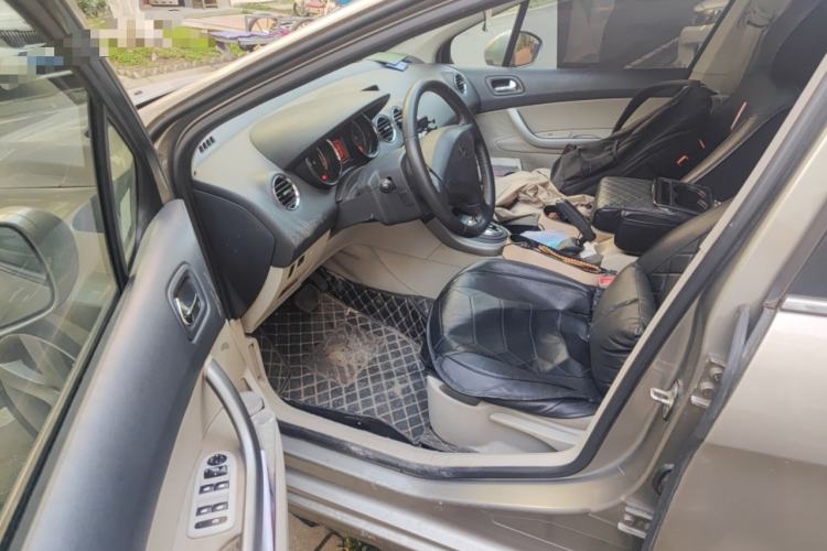 Used Peugeot 408 2011 2.0L Automatic Comfort Edition
