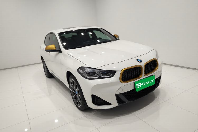 Used BMW X2 2023 xDrive 25i Shining Edition
