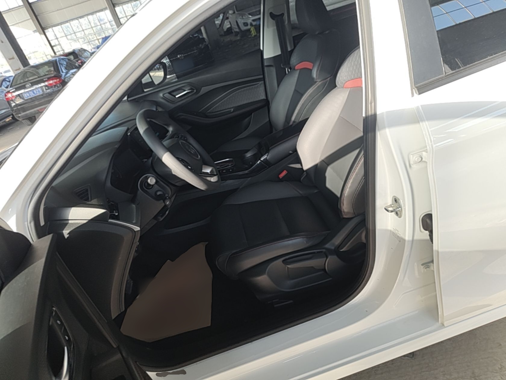 MG 5 2022 180 DVVT CVT Youth Luxury Edition — снимка 17