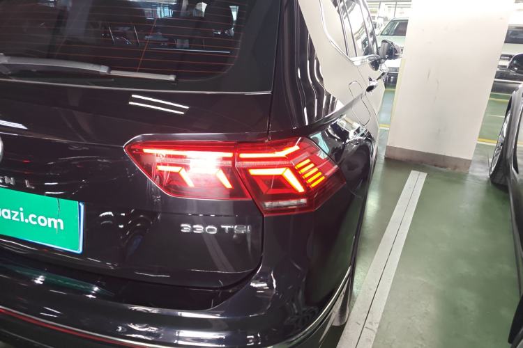 Used Volkswagen Tiguan L 2023 330TSI Automatic Two-Wheel Drive R-Line Enjoyment Edition
