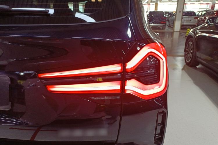 Used BMW iX3 2023 Leading Model
