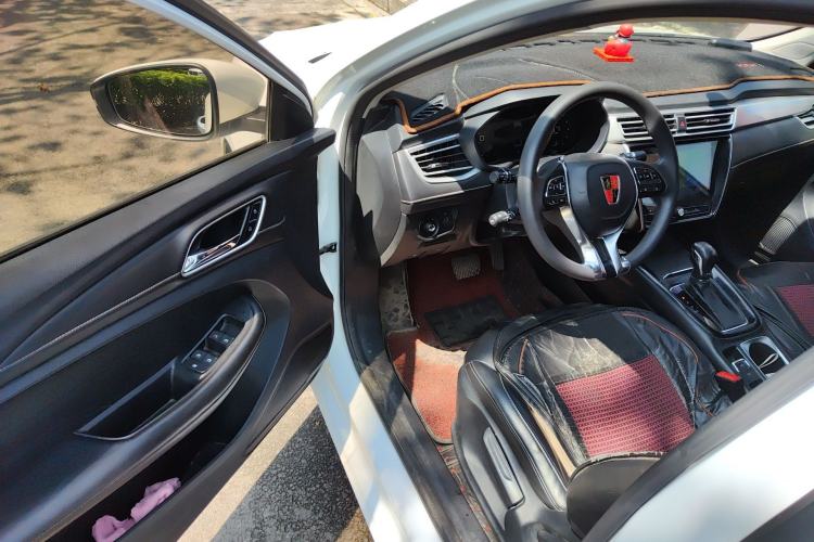 Used Roewe i5 2020 1.5L Automatic 4G Connect Luxury Flagship Edition