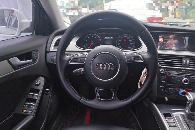 Used Audi A4L 2015 50 TFSI quattro flagship model