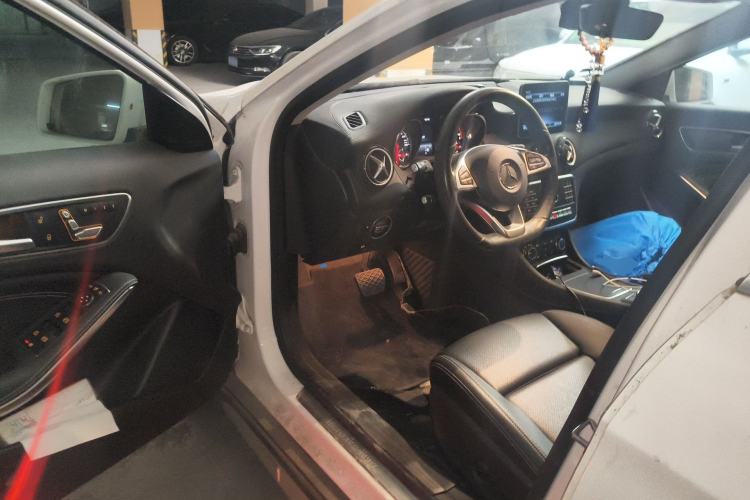 Used Mercedes-Benz GLA 2019 GLA 200 Fashion Model Driver Seat