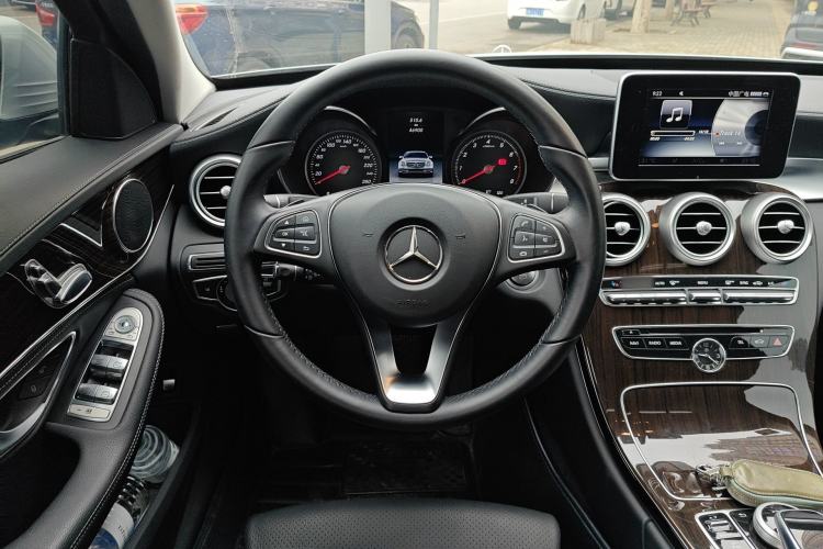 Used Mercedes-Benz C-Class 2015 C 180 L
