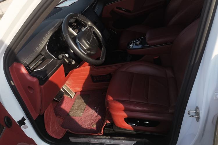 Used SERES SF5 2021 Four-Wheel Drive Freedom Expedition Edition