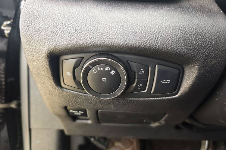 Used Lincoln Continental 2017 2.0T Two-Wheel Drive Deluxe Edition