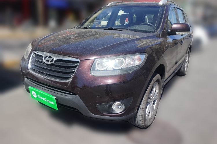 Used Hyundai Santa Fe Classic 2011 2.4 Comfort Edition 7-Seater Two-Wheel Drive