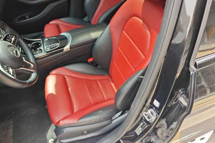 Used Mercedes-Benz GLC Coupe 2020 GLC 260 4MATIC Coupe SUV Left Front Seat