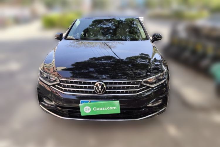 Used Volkswagen Magotan 2023 2 Million Units Commemorative Edition 330TSI DSG Luxury Version Front