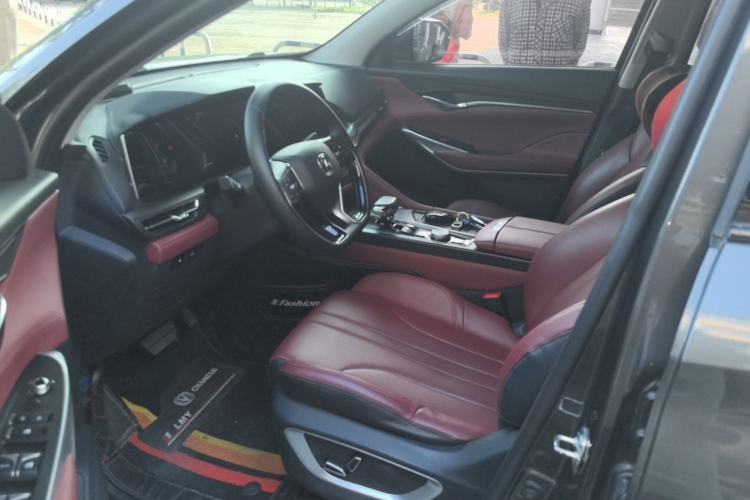 Used CHANGAN CS75 PLUS 2021 1.5T Automatic Prestige Model
