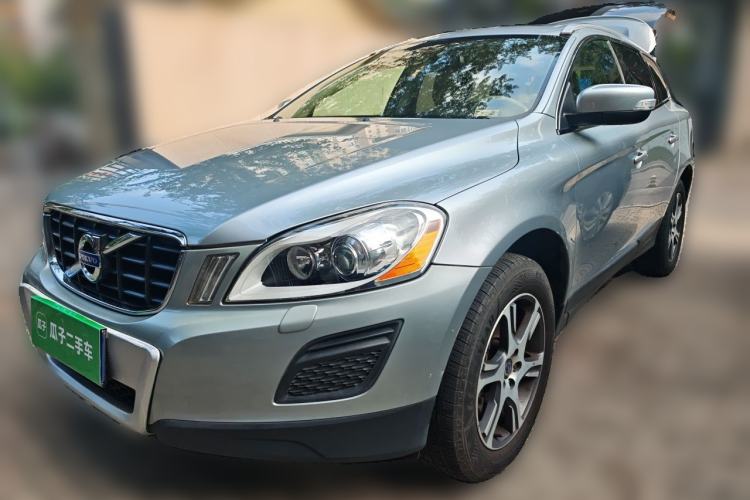 Used Volvo XC60 2012 T6 AWD Comfort Edition Guazi used car, China used car export, Used car for sale, Used  cars, Cheapest cars for sale